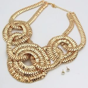 THICK CHUNKY GOLDEN TWIST STATEMENT NECKLACE SET